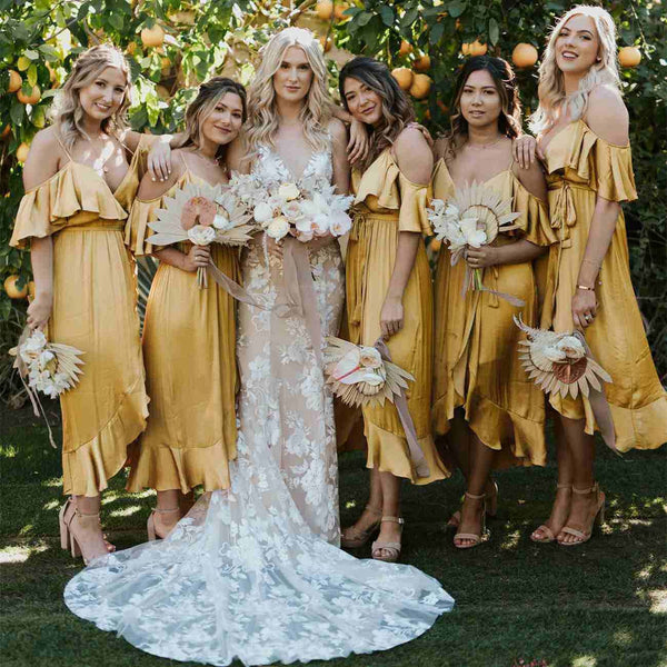 SSR1087,Spaghetti straps bridesmaid dresses lemon yellow v-neck bridesmaid dress with ruffle