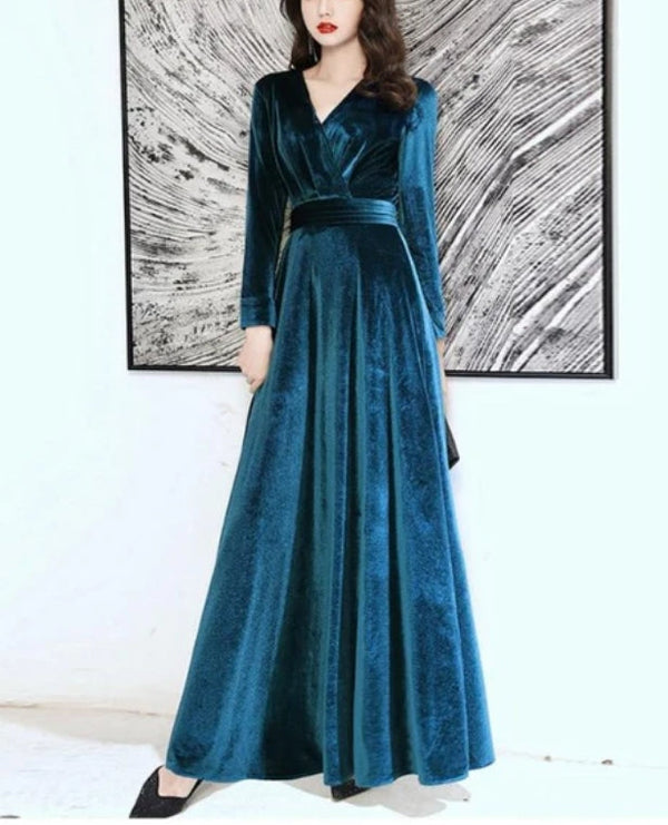 Charming Velvet V-neckline Simple Long Bridesmaid Dress Long Sleeves A-line Party Dress Evening Dress