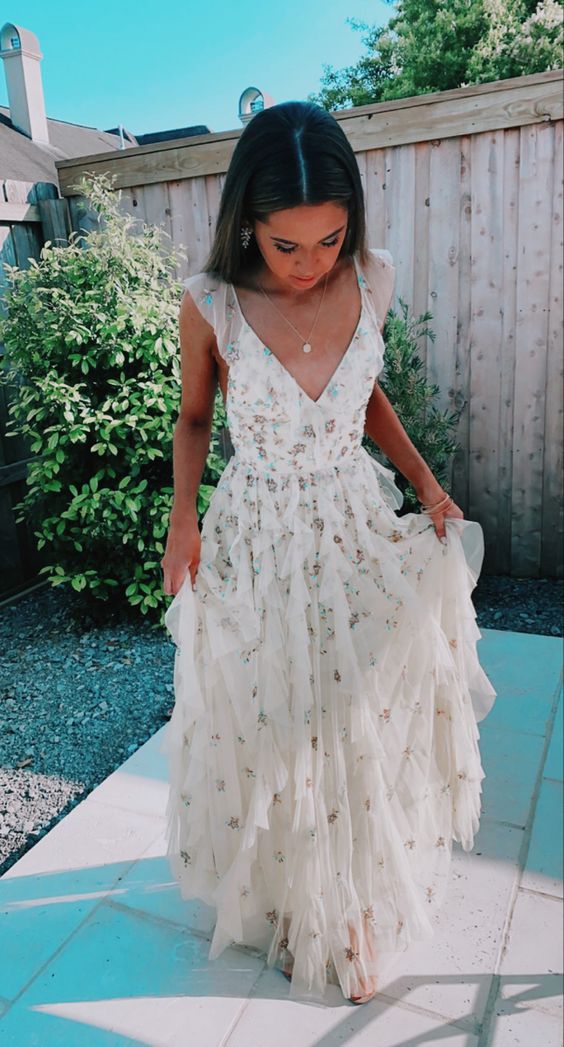 SSR1229,Cute White Starry Tulle Layers Ruffle Prom Dresses